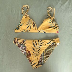 Roxy reversible bathing suit